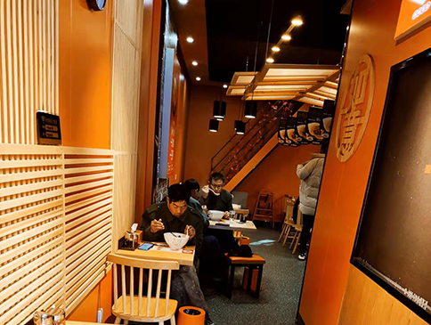 熱烈祝賀安徽蚌埠如意餛飩鼎元學(xué)府店盛大開(kāi)業(yè)！